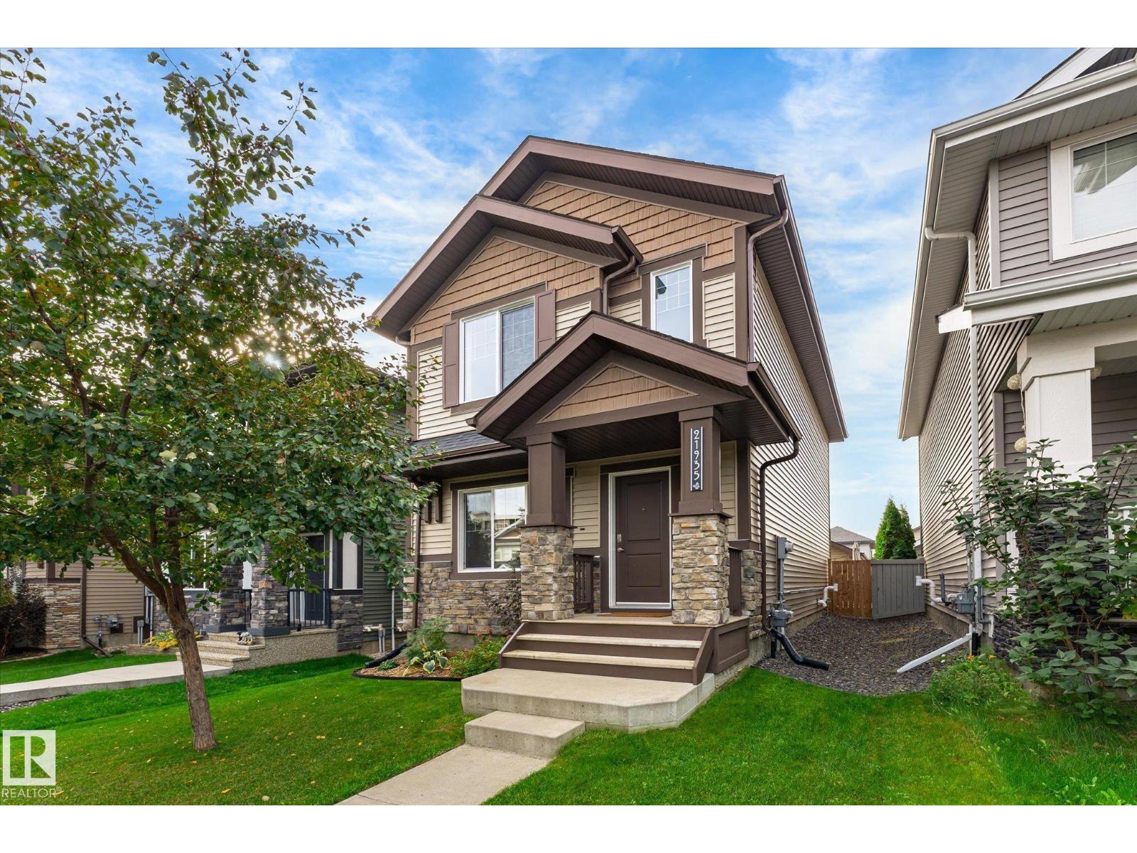 21935 91 AV NW - 1