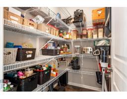 21935 91 Av Nw, Edmonton, AB T5T6Z8 Photo 11