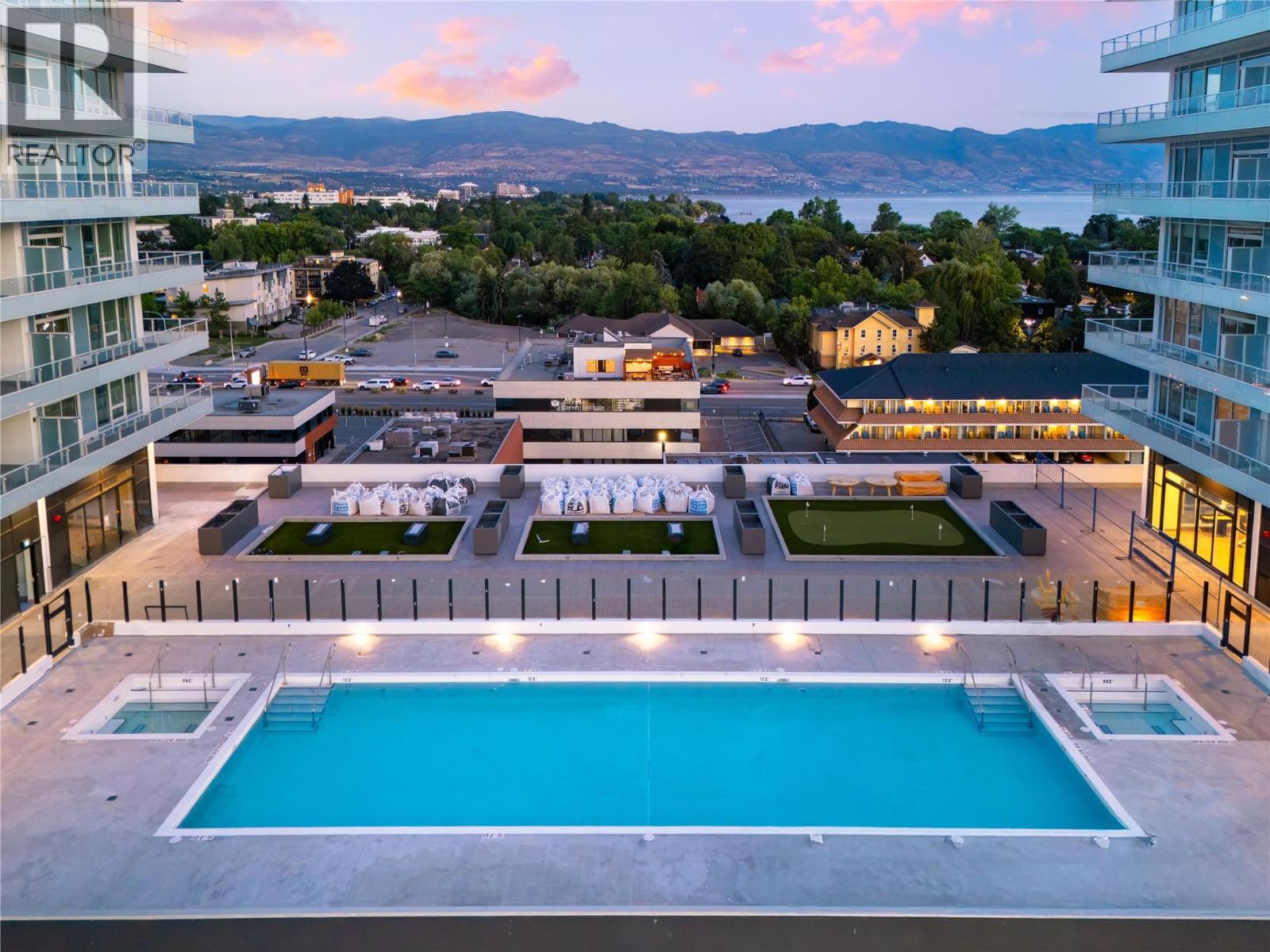 2105 1626 Water Street, Kelowna