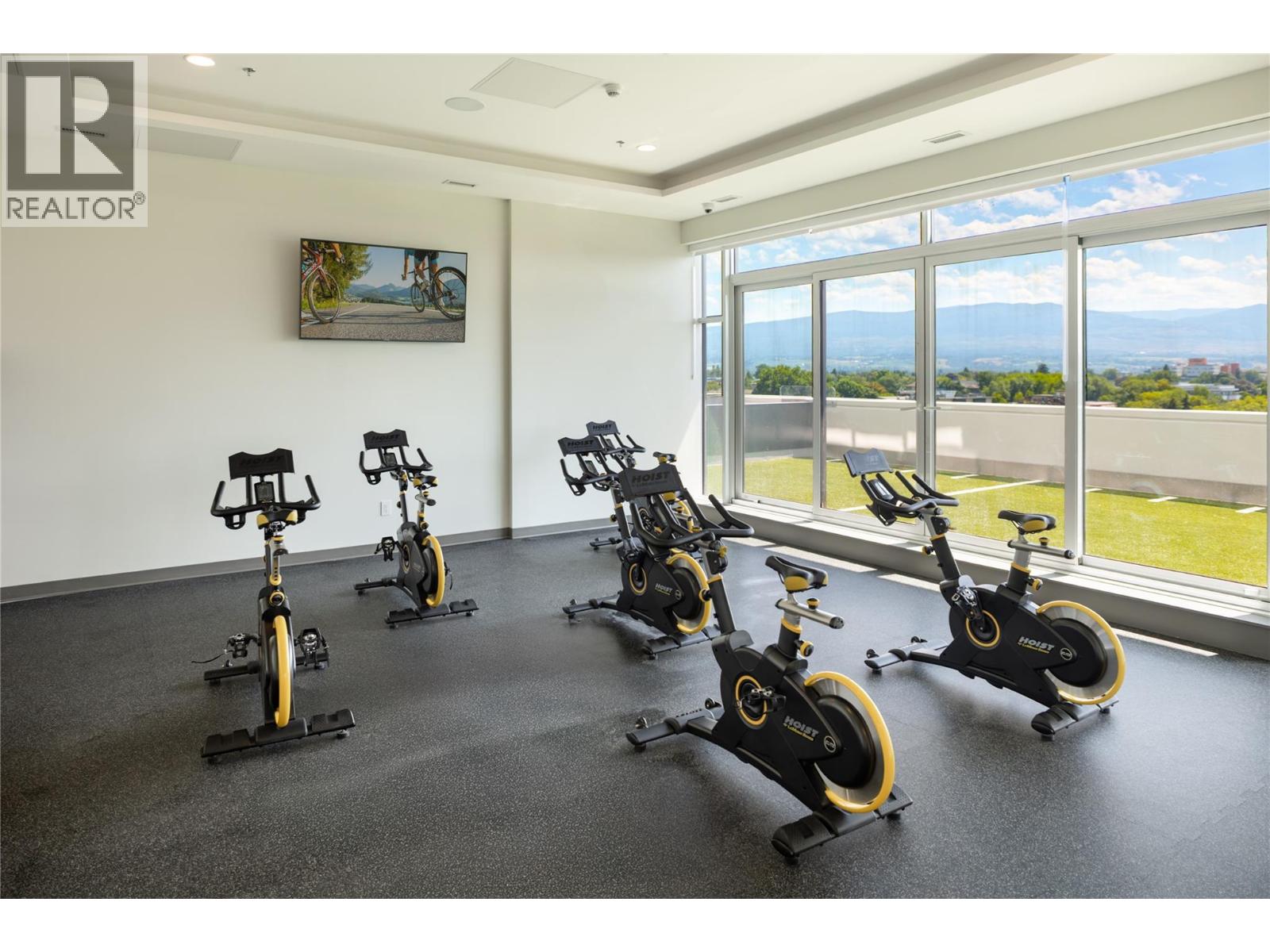 2105 1626 Water Street, Kelowna