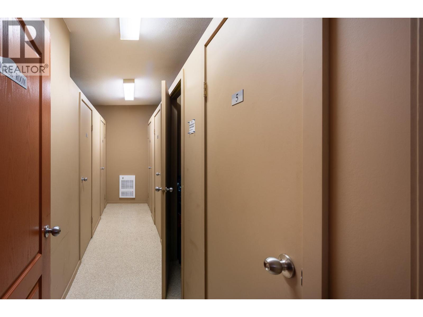 303 Whitman Road Unit# 304, Kelowna