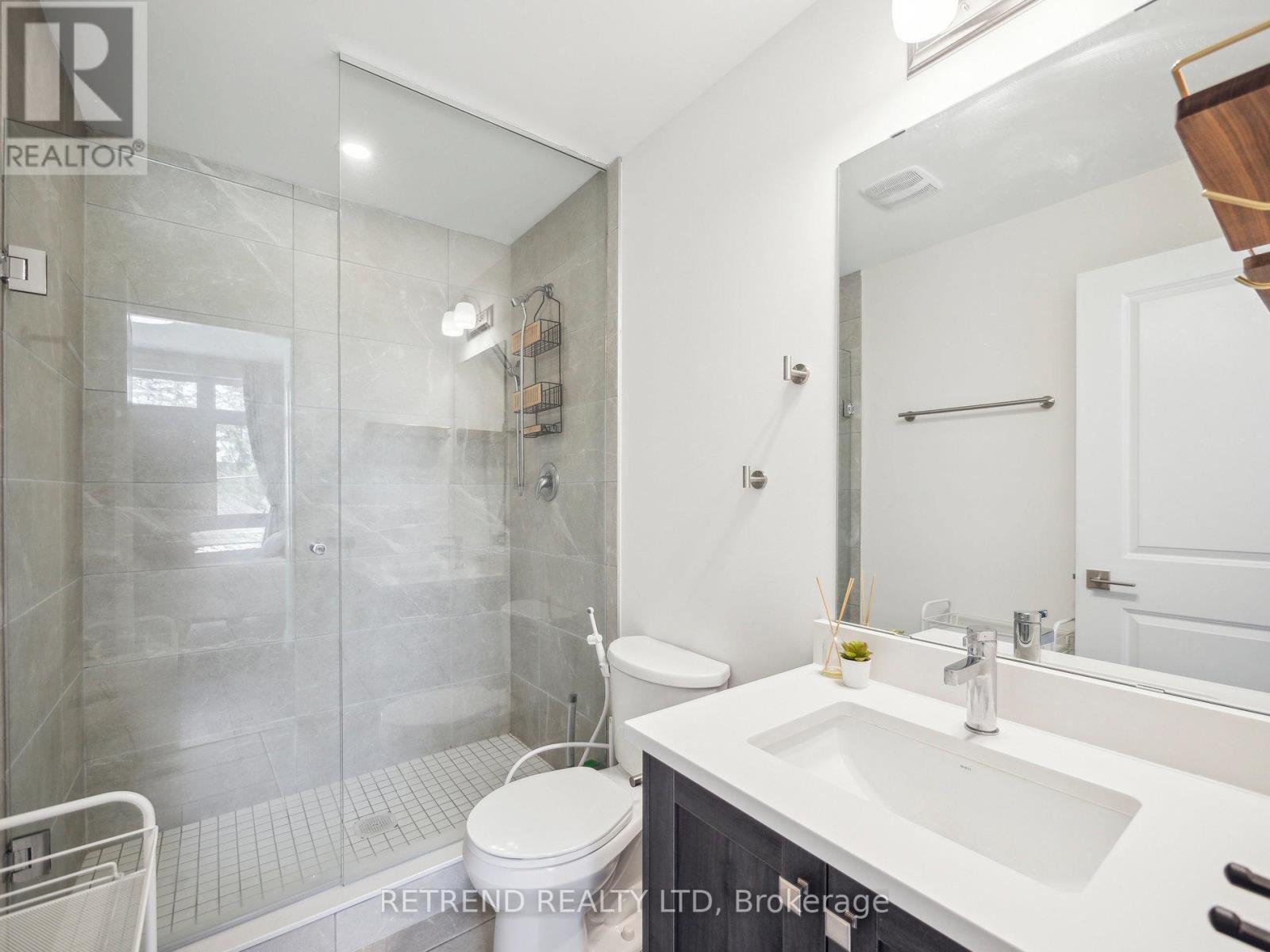 9 - 1 BOND CRESCENT, Richmond Hill (Oak Ridges) — photo 12