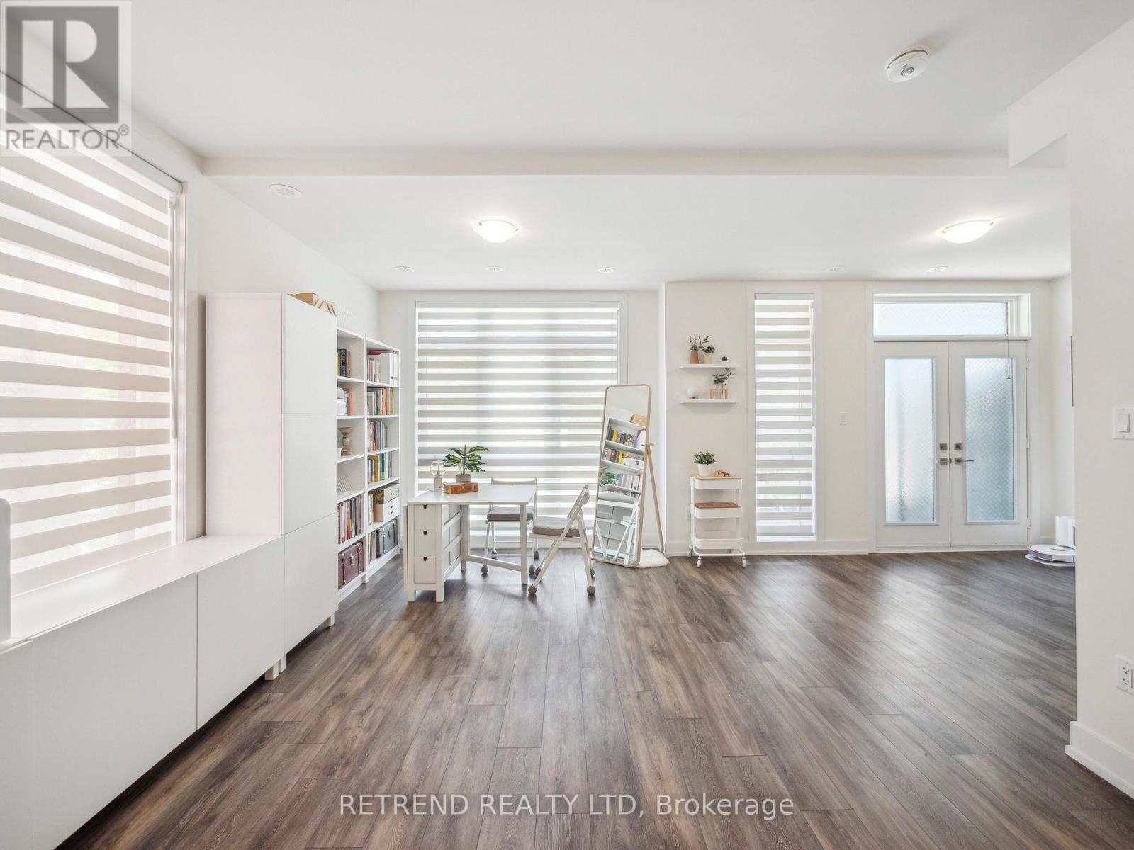 9 - 1 BOND CRESCENT, Richmond Hill (Oak Ridges) — photo 8
