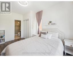 9 - 1 Bond Crescent, Richmond Hill, ON L4E1J4 Photo 14
