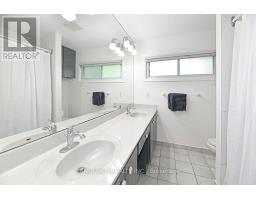 88 Carmichael Avenue, Toronto, ON M5M2W9 Photo 13