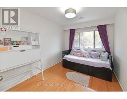 88 Carmichael Avenue, Toronto, ON M5M2W9 Photo 15