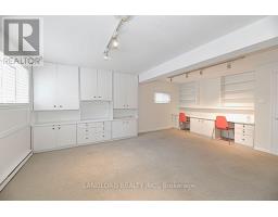 88 Carmichael Avenue, Toronto, ON M5M2W9 Photo 18