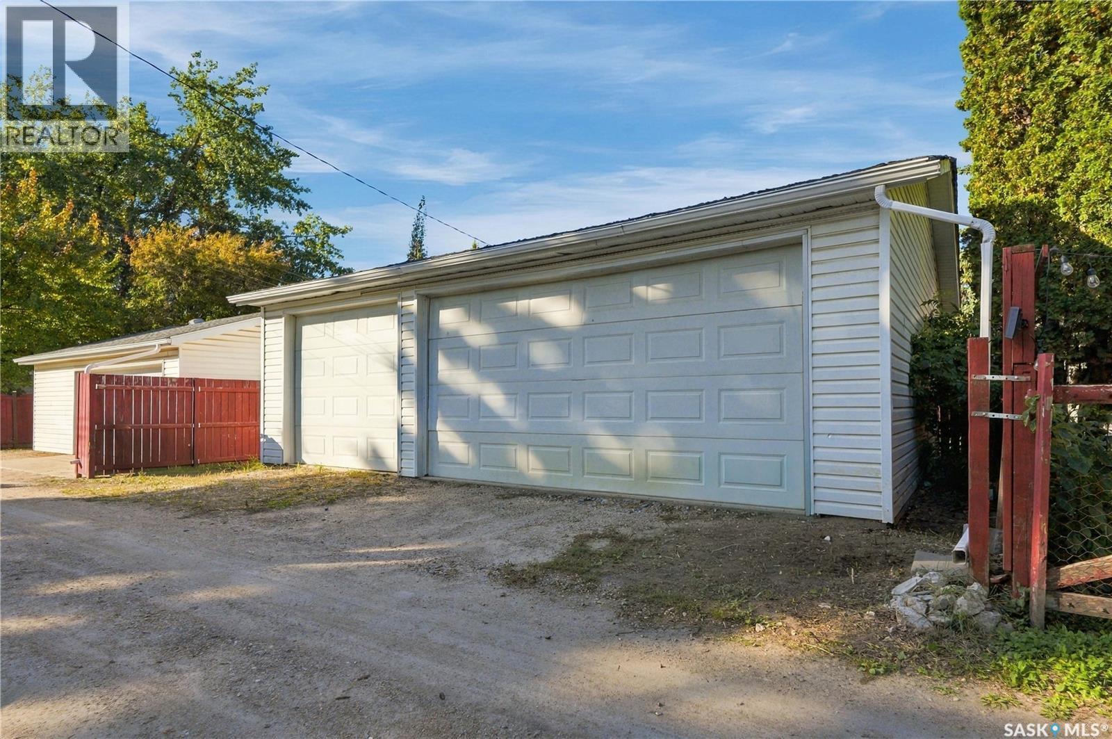 1118 2nd STREET E, Saskatoon — photo 32