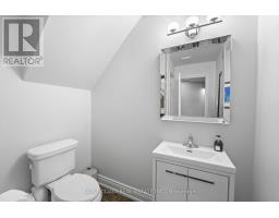 1273 Queen Victoria Avenue, Mississauga, ON L5H3H2 Photo 32