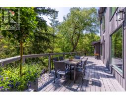 1273 Queen Victoria Avenue, Mississauga, ON L5H3H2 Photo 35