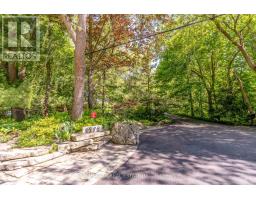 1273 Queen Victoria Avenue, Mississauga, ON L5H3H2 Photo 43