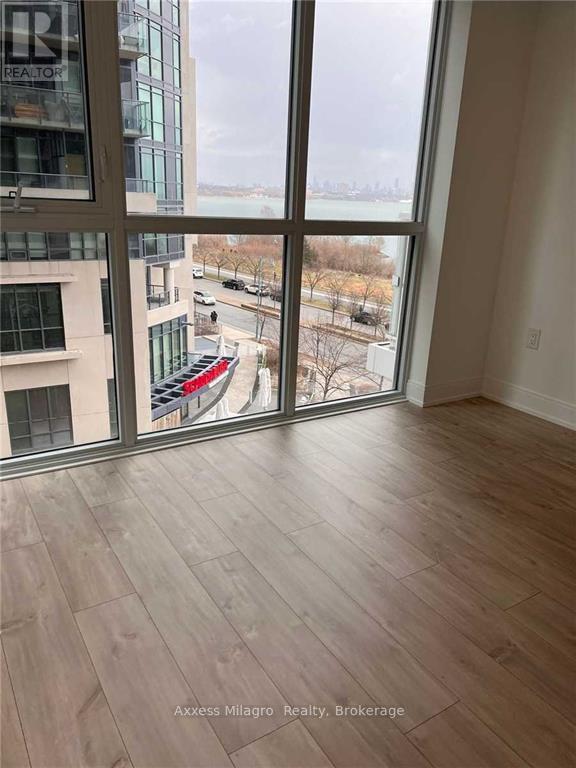 310 - 65 ANNIE CRAIG DRIVE, Toronto (Mimico) — photo 2