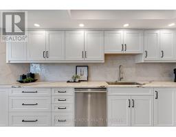 1604 - 55 Kingsbridge Garden Circle, Mississauga, ON L5R1Y1 Photo 20