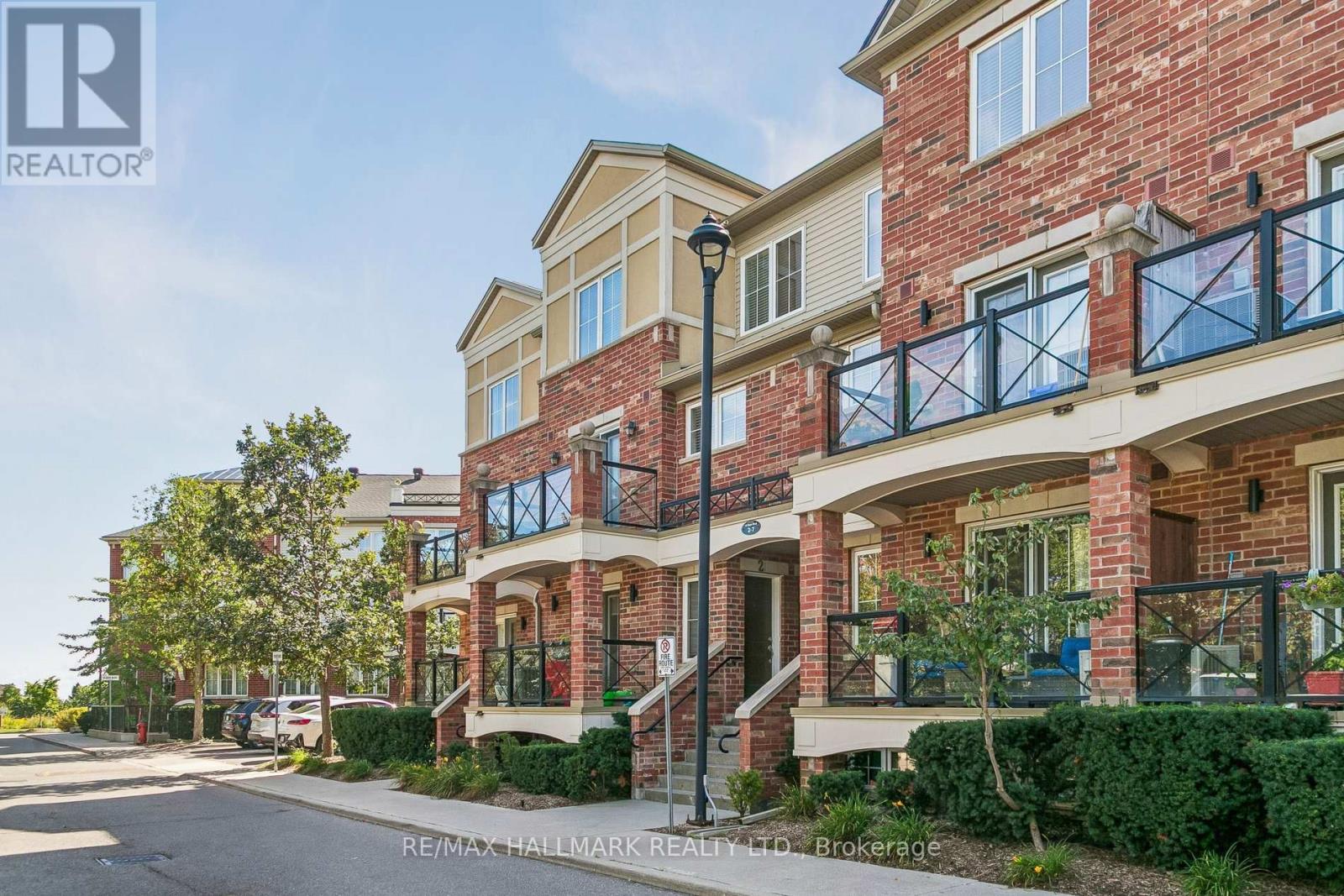 5 - 19 HAYS BOULEVARD, Oakville (RO River Oaks) — photo 2