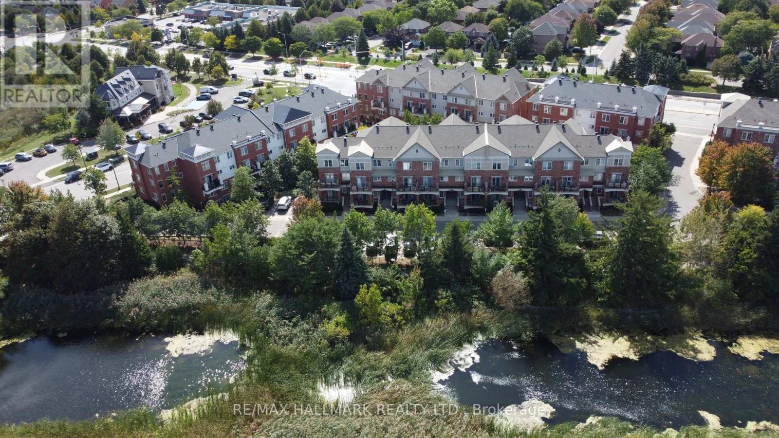 #5 19 HAYS BOULEVARD - Image 36