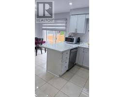 Bedroom 3 - 7050 Black Walnut Trail, Mississauga, ON L5N7N6 Photo 6