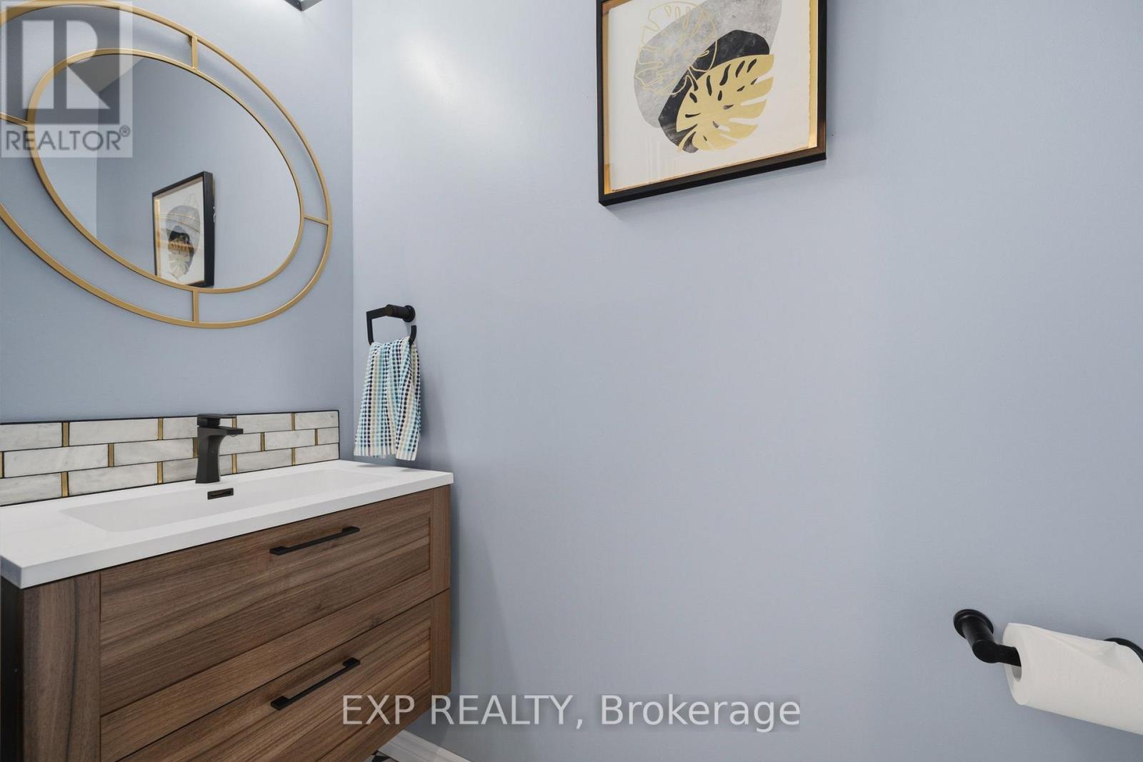 20 DUNE STREET - Image 16