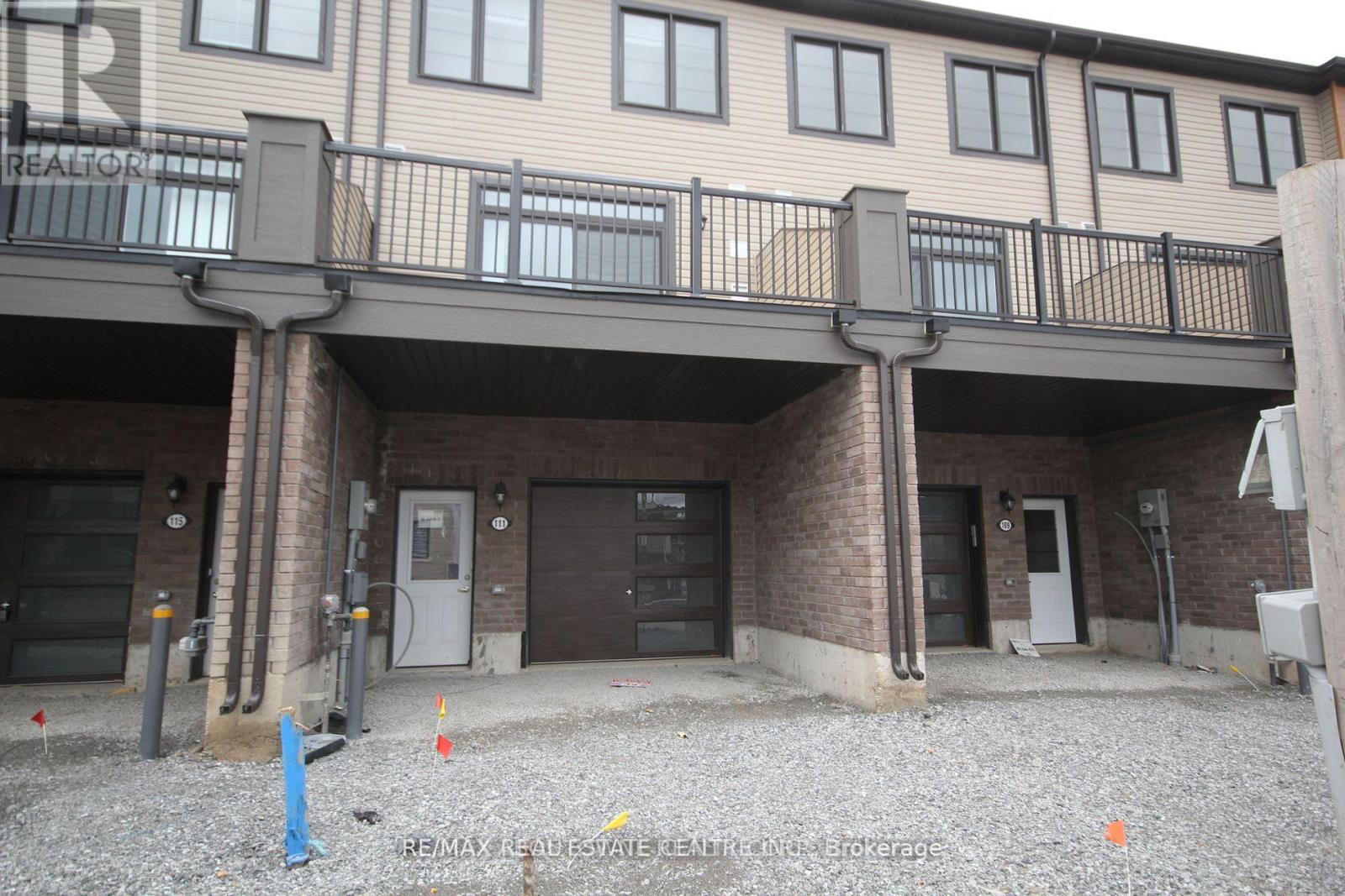111 MELODY LANE, Thorold (Hurricane/Merrittville) — photo 4