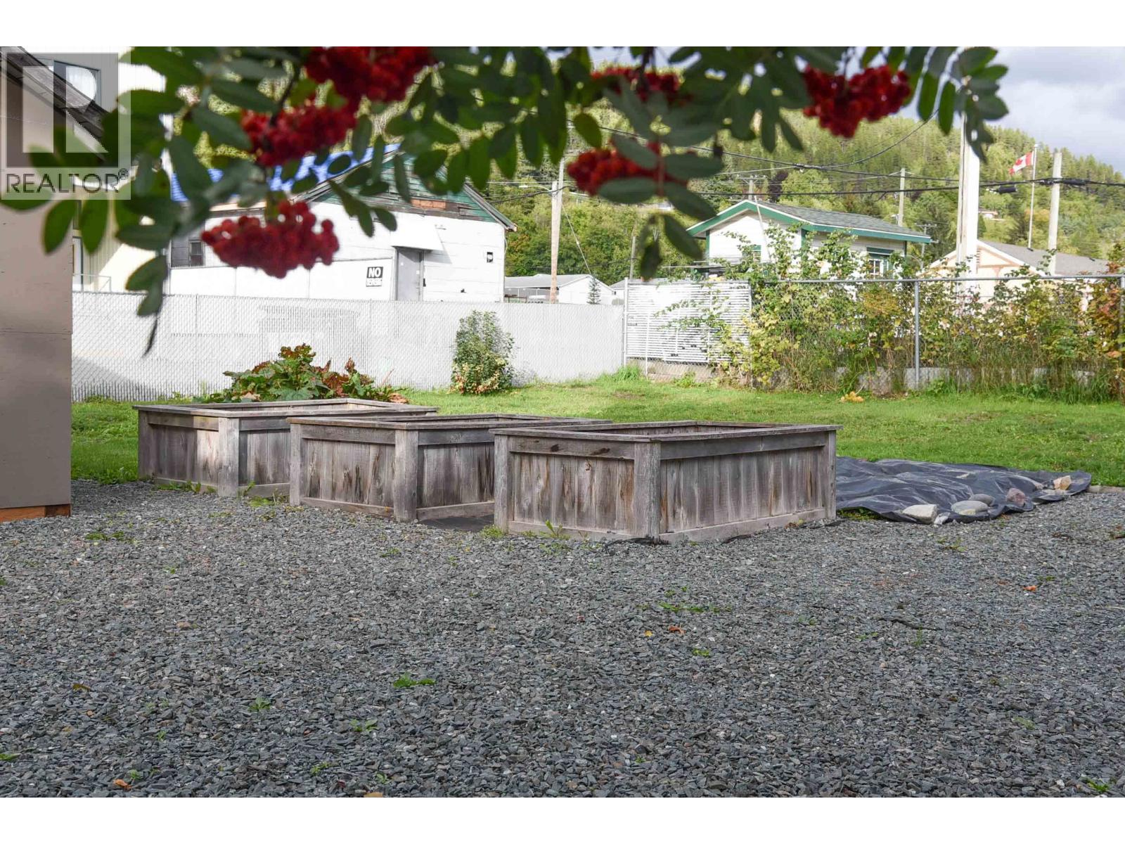4434 GREIG AVENUE - 21