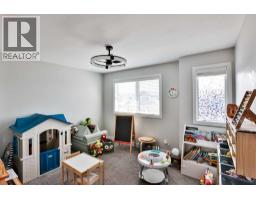 630 Moonlight Lane W - photo 18