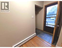 1009 18 Street N - photo 4
