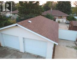 1009 18 Street N - photo 25