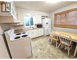 1009 18 Street N - photo 7
