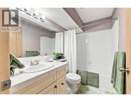 236 Chaparral Drive Se, Calgary, AB T2X3M9 Photo 32