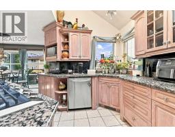 4pc Bathroom - 236 Chaparral Drive Se, Calgary, AB T2X3M9 Photo 8