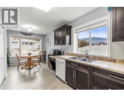 Dining room - 2675 Pine Avenue Unit# 54, Lumby, BC V0E2G5 Photo 11