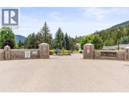 2675 Pine Avenue Unit# 54, Lumby, BC V0E2G5 Photo 45