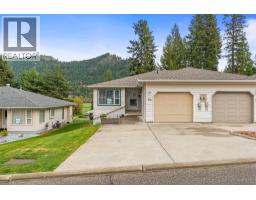 2675 Pine Avenue Unit# 54, Lumby, BC V0E2G5 Photo 42