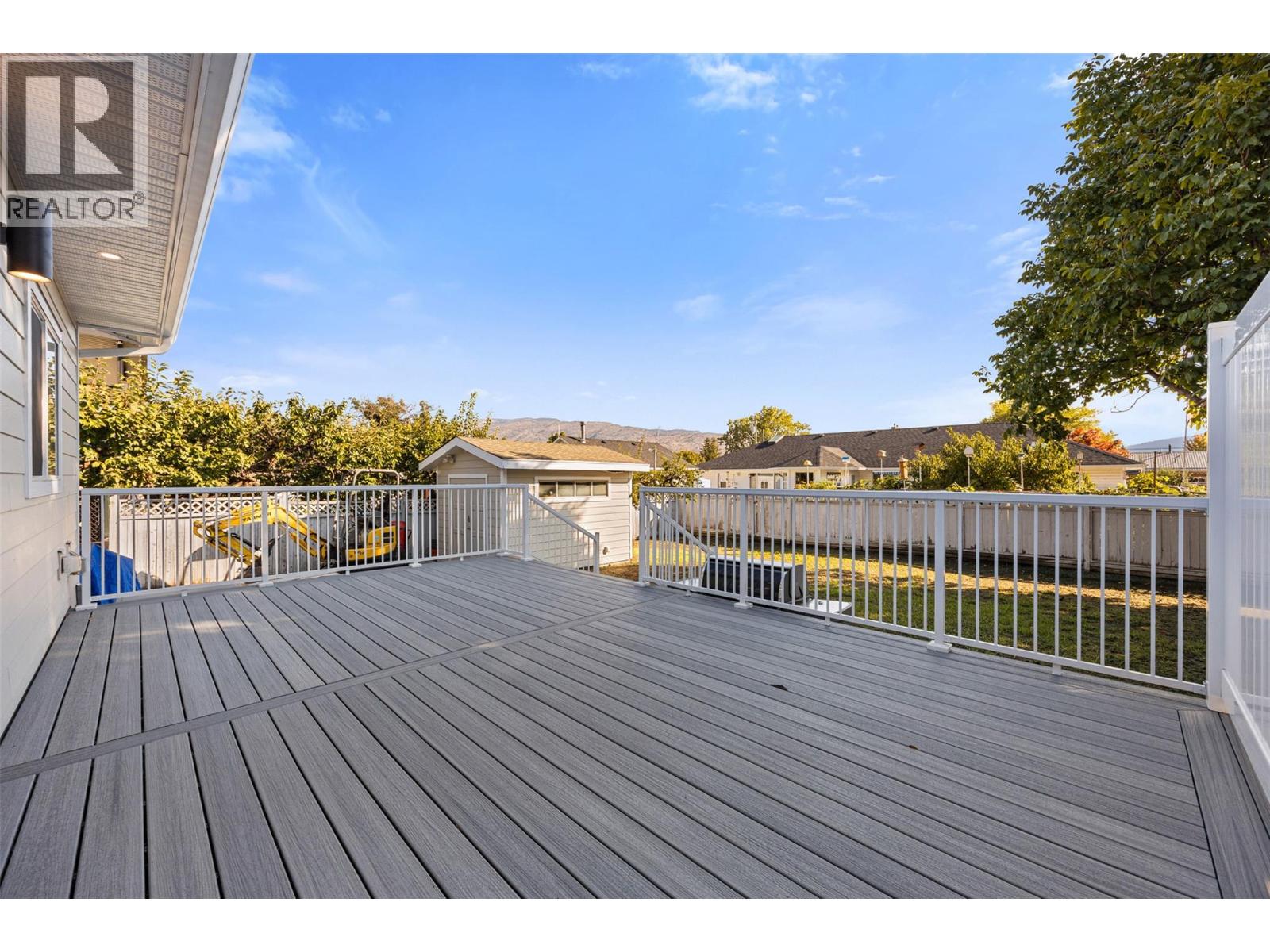 4141 San Clemente Avenue, Peachland