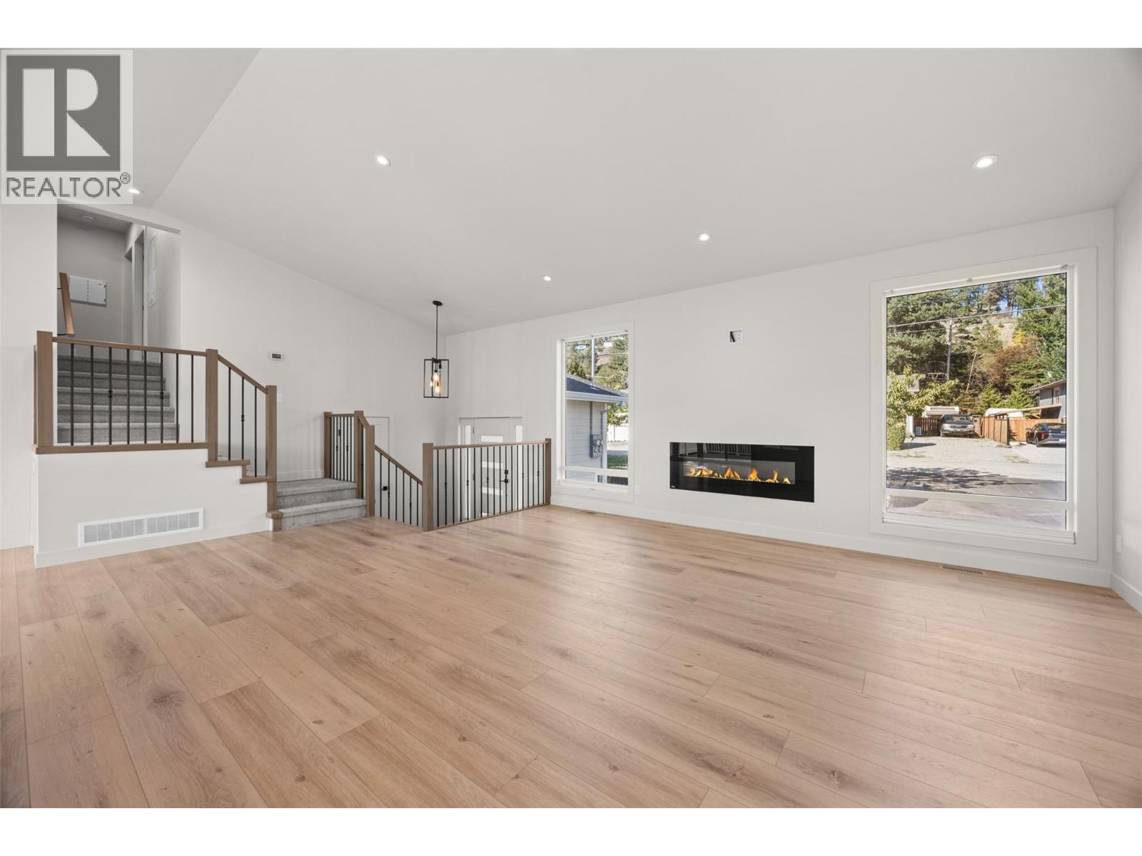 4141 San Clemente Avenue, Peachland