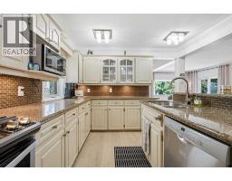 1835 29 Avenue SW - photo 15