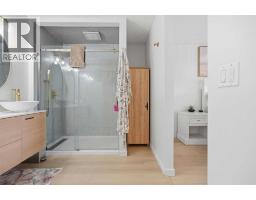 1835 29 Avenue SW - photo 29