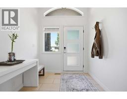 1835 29 Avenue SW - photo 3