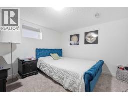 1835 29 Avenue SW - photo 37