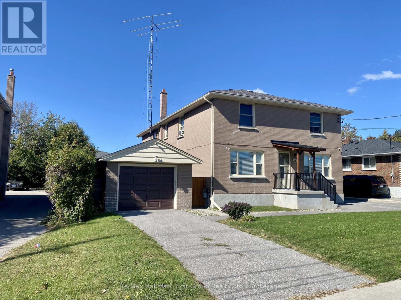 212 STEVENSON ROAD - 3