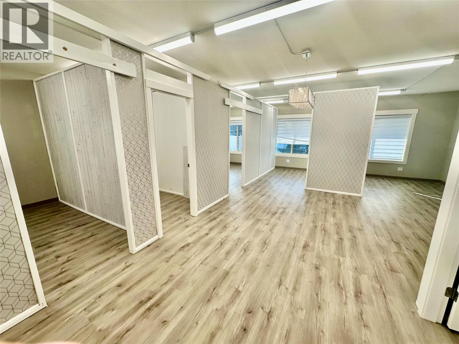 110 1751 Harvey Avenue, Kelowna