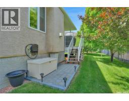 10220 Wascana Estates, Regina, SK S4V3E5 Photo 45