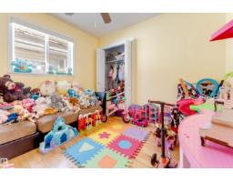 3738 28a St Nw, Edmonton, AB T6T1M3 Photo 28