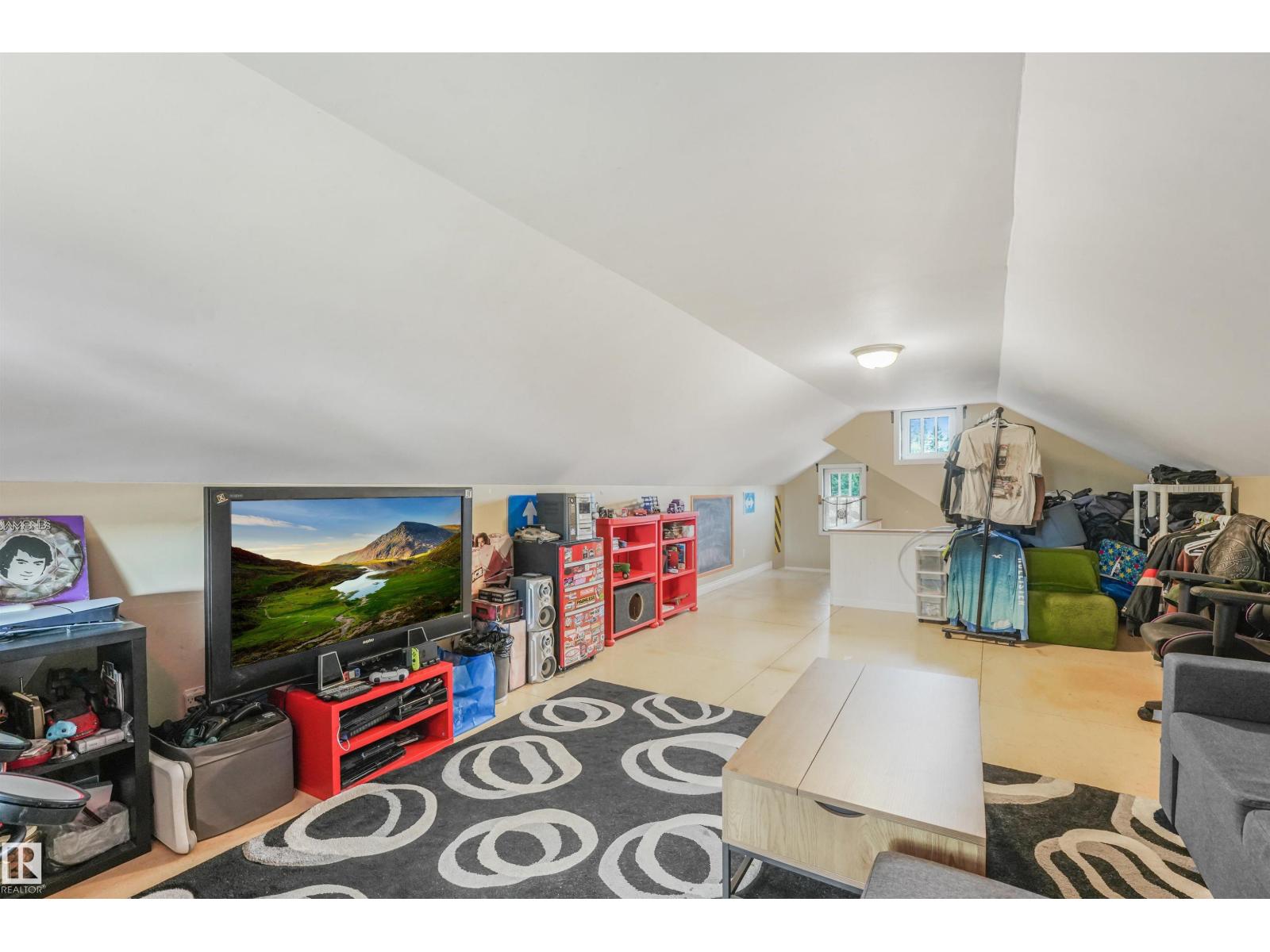 572004 Highway 857 - 30