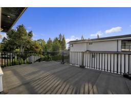 17284 61a Avenue, Surrey, BC V3S4V7 Photo 38