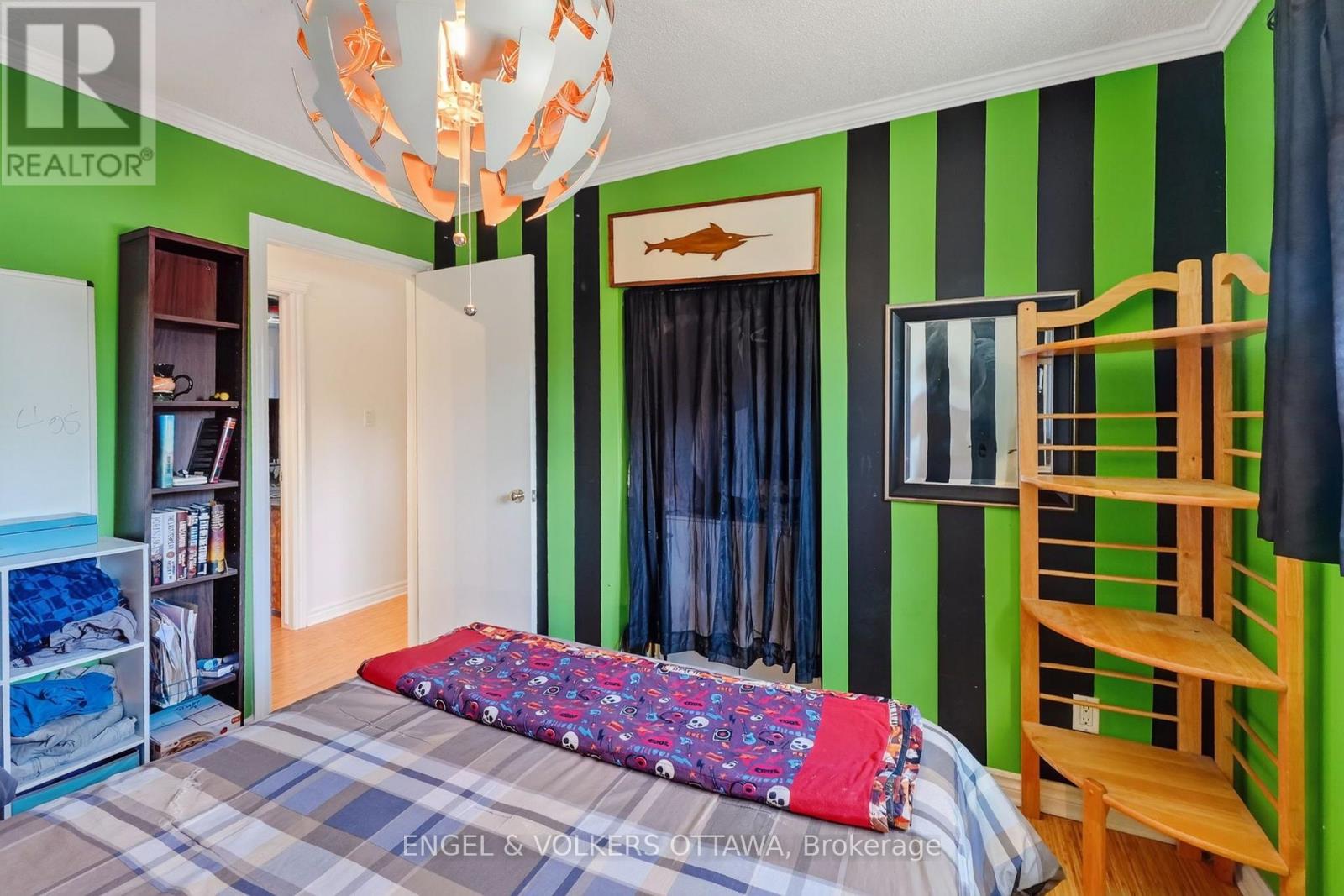 1124 DES POMMIERS STREET - Image 15