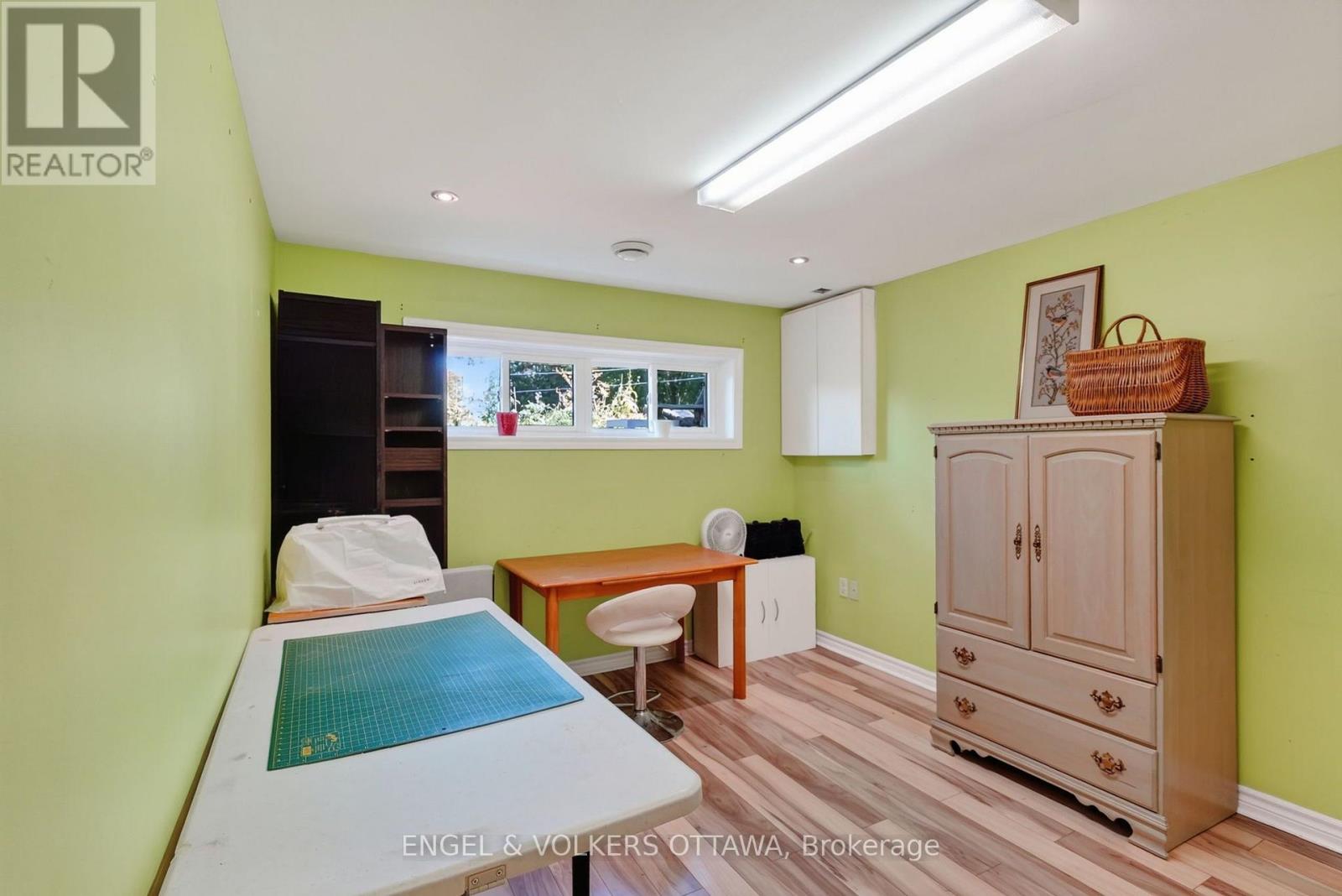 1124 DES POMMIERS STREET - Image 21