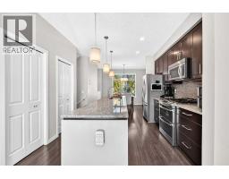 Kitchen - 638 Copperpond Boulevard Se, Calgary, AB T2Z5B9 Photo 7