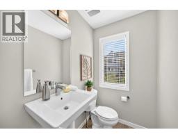 4pc Bathroom - 638 Copperpond Boulevard Se, Calgary, AB T2Z5B9 Photo 19