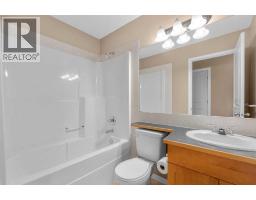 15 Cranfield Manor Se, Calgary, AB T3M1K5 Photo 25