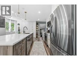 513 Oakridge Way Sw, Calgary, AB T2V1T5 Photo 16